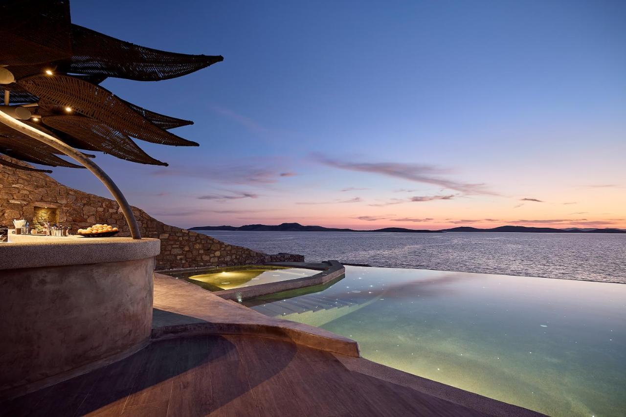Amazon Mykonos Suites & Spa Agios Ioannis Diakoftis エクステリア 写真
