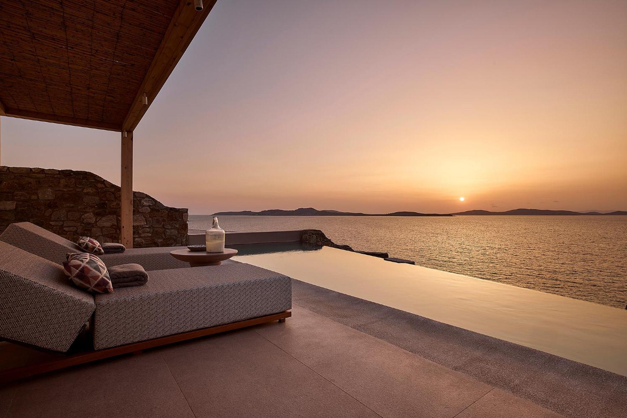 Amazon Mykonos Suites & Spa Agios Ioannis Diakoftis エクステリア 写真