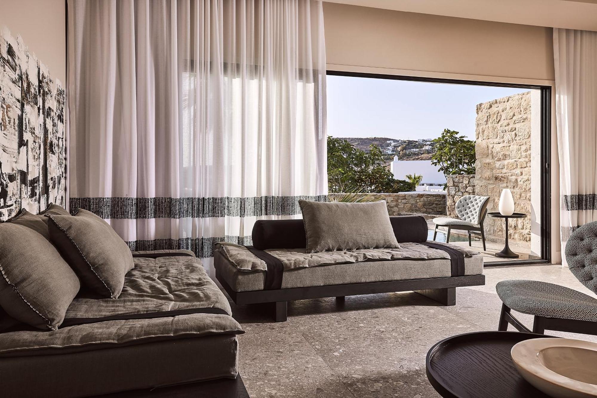 Amazon Mykonos Suites & Spa Agios Ioannis Diakoftis エクステリア 写真
